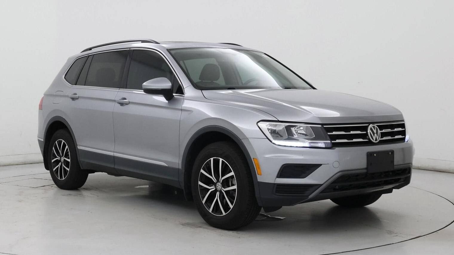 VOLKSWAGEN TIGUAN 4MOTION 2021 3VV2B7AX7MM009418 image